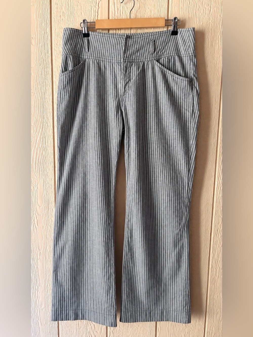 Sundance Gray White Pinstripe Wide Leg Linen Blend Pants High Waist Size 14